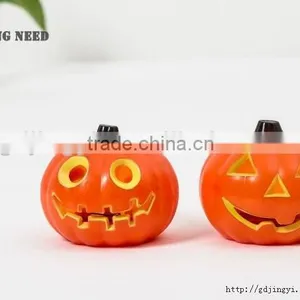 China Cheap Wholesale Small Plastic PP LED Pumpkin Halloween Decoration thumbnail-3