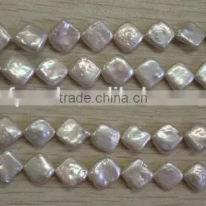 Wholesale 10-12mm White Baroque Freshwater Pearl Strand thumbnail-1