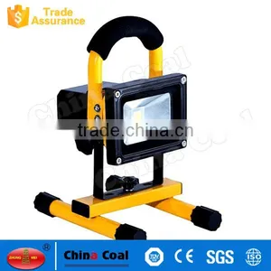 20w Lightweight Portable Battery Powered LED Flood Lights thumbnail-5