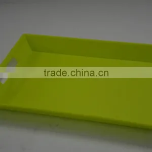 Colorful Square Plastic Charger Plates thumbnail-1