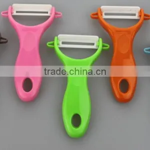 Fruit and Vegetables Tools of Ceramic Peeler thumbnail-1
