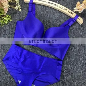 2017 European Style Fancy Sexy Deep v New Bra Panti Photo thumbnail-6