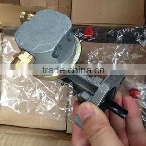 RE66153 JOHN DEERE FUEL TRANSFER PUMP thumbnail-2