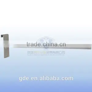 Metal Chrome Straight Gridwall Wire Display thumbnail-1
