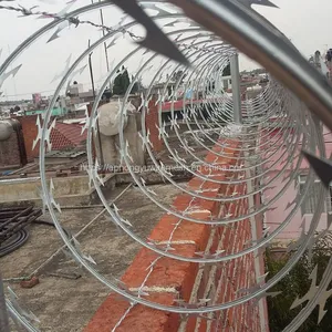Razor Wire Galvanized Concertina Razor Barbed Barb Wire BTO22 CBT65 Security Fence Military Prison thumbnail-1
