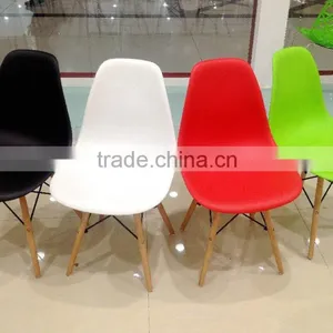 High Quality Cheap PP Plastic Emes Chair Replica thumbnail-5