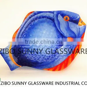 Deep Blue Fish Were Glass Plate thumbnail-6