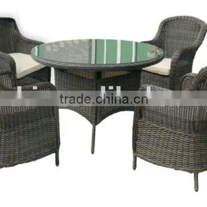 Garden Wicker Chair thumbnail-1