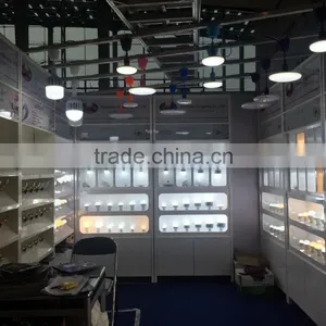 2016 HOT SALE UFO LED Lamp thumbnail-3