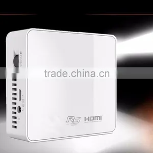 In Stock!!! 2016 UNIC Mini DLP Laser HDMI 3D Polarized Projector UC50 Outside Movie Projectors thumbnail-3
