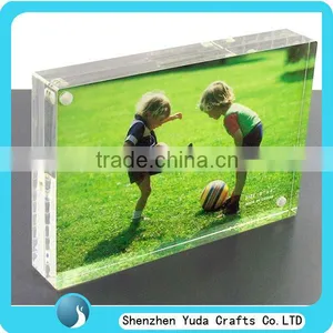 Counter Clear Acrylic Magnet Picture Frame Photo Frame for Sale thumbnail-1