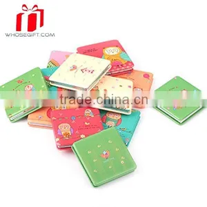High Quality Mini Leather Compact Mirror/ Fashionable Love Theme Pu Leather Compact Mirror thumbnail-1