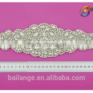 2016 Fashion Wedding Dress Bling Bling Decorative Rhinestone Design Guangzhou Wholesales thumbnail-5