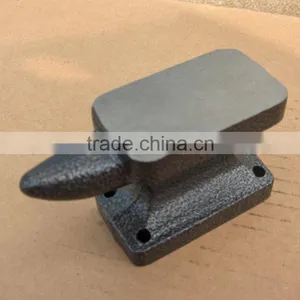 50Lbs Casting Iron Blacksmith's Anvil thumbnail-3