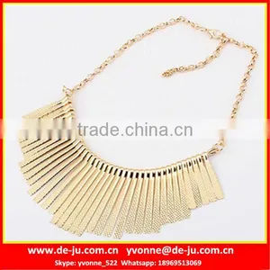 Gold Bar Fashion Necklace thumbnail-1