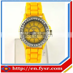 Crystal Watch Classic Gel Silicone Crystal Men Lady Jelly Watch Gifts Stylish Fashion Luxury thumbnail-1