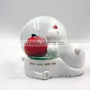 Wholesale Custom Acrylic Christmas Snow Globe for Sale thumbnail-4