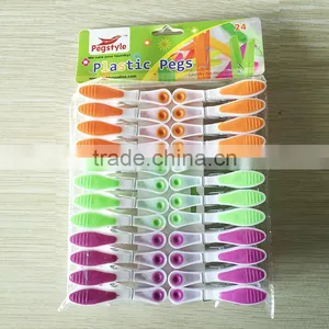 Maple Leaf Pattern Plastic Clothespins Laundry Clips Soft Grip Pegs Clothes Line Clips thumbnail-4