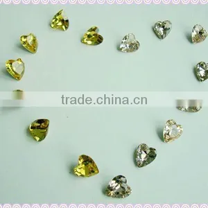 8mm Heart Shaped Wedding Veil Beads thumbnail-1