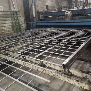 Customized Hole Size Welded Wire Mesh Panel Stainless Steel Welded Mesh for Industrial and Filter Use thumbnail-2