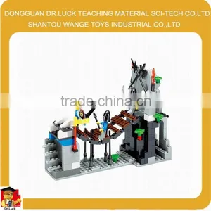 Buildig Block Toy Brick Castle thumbnail-1