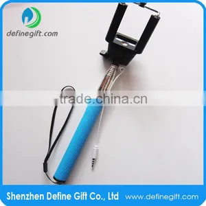 Remote Control Telescopic Monopod Wired Selfie Stick For Iphone thumbnail-6