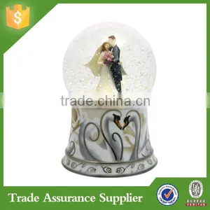 Top Quality Resin Snow Globes Kit Wholesale thumbnail-5