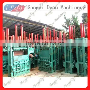 Hot Sale Sawdust Cloth Hydraulic Press Hay Baler thumbnail-1