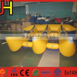Durable 6 Seaters Inflatable Flying Banana Boat thumbnail-2