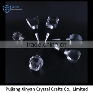 High Quality Decorative Crystal Wine Stopper Wholesale With Different Shape thumbnail-1