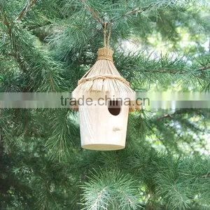 Environmental-friendly Unfinished Homemade Wooden Bird House thumbnail-3
