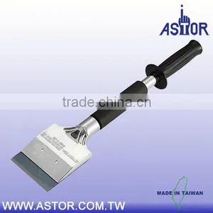 Heavy Duty Chisel Type Floor Scraper thumbnail-1