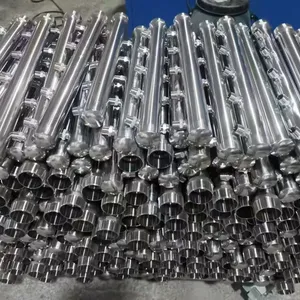 304 Thin-walled Stainless Steel Pipe Distributor thumbnail-1