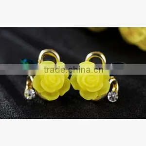 2015 High Quality Fashion Crystal Stud Earrings for Women Girl Party Wedding Earring Factory Price thumbnail-3