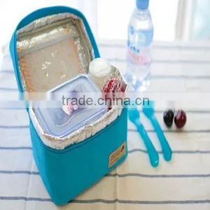 Factory Wholesale OEM Polyester Lunch Bag With Inner Tinfoil Layer Insulated thumbnail-6