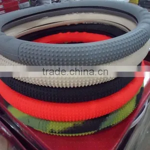Colorful Auto Car Non-slip Silicone Interior Steering Wheel Cover thumbnail-6