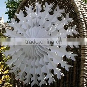 Hanging Paper Snowflakes thumbnail-1