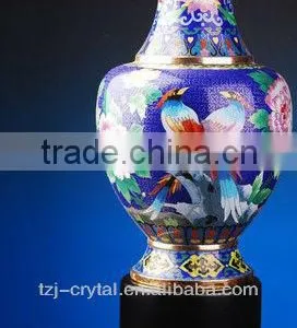 Jade Vase thumbnail-1
