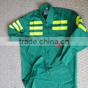 Cheap Coverall With Reflective Tapes and Pockets Wholesale Workwear in Apparel thumbnail-1