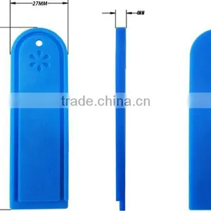 Hanging in Clothes Silicone Rfid Laundry Tag thumbnail-3