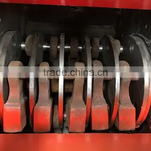 Mobile Type Small Hammer Mill Crusher, Rock Sand Hammer Mill Machine Price From Huahong thumbnail-3