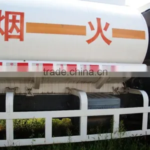 HOWO Chinese Oil Tank Truck 20L Sinotruk thumbnail-4
