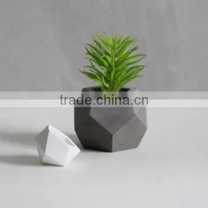 Diamond Shape Pot Grey Concrete Succulent Planters thumbnail-2