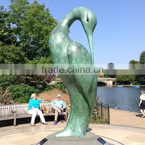 Pelican Bronze Statue for Sale thumbnail-4