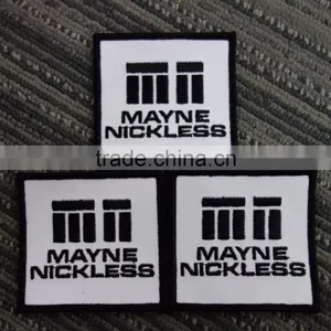 2016 Hot Sale Custom Fashion Eco-friendly Clothing Embroidery Patch Badges thumbnail-4