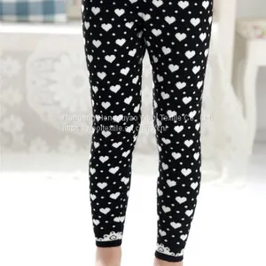 Custom Knitted Cotton Cute Heart Pattern Jacquard Children's Leggings thumbnail-3