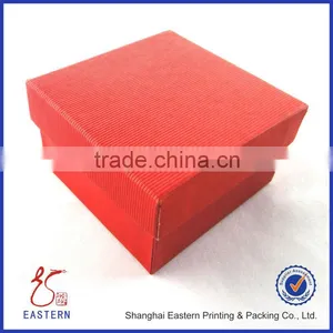 Lid and Bottom Gift Box thumbnail-1