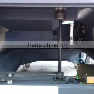 DW-6040 Leather Bags Co2 Laser Engraving Machine /non-metal Laser Engraving Machine,with One Year Warranty thumbnail-3