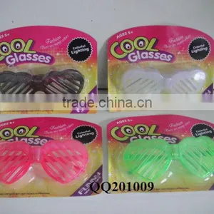 Lovely Plastic Toy Glasses thumbnail-1