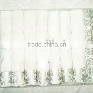 Cotton Damask Napkin thumbnail-1
